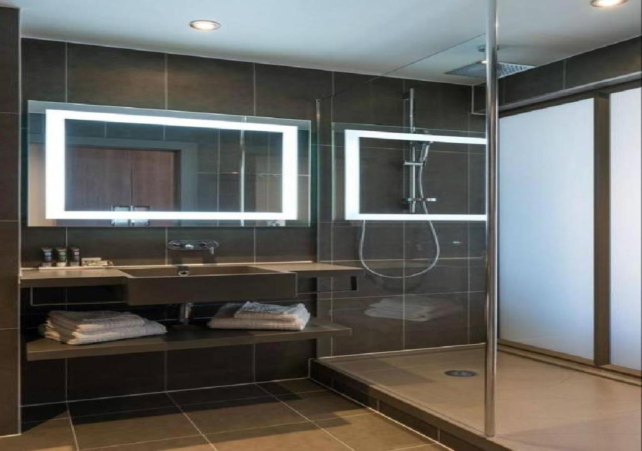 Novotel London Heathrow Airport T1 T2 And T3 Hayes (Greater London)