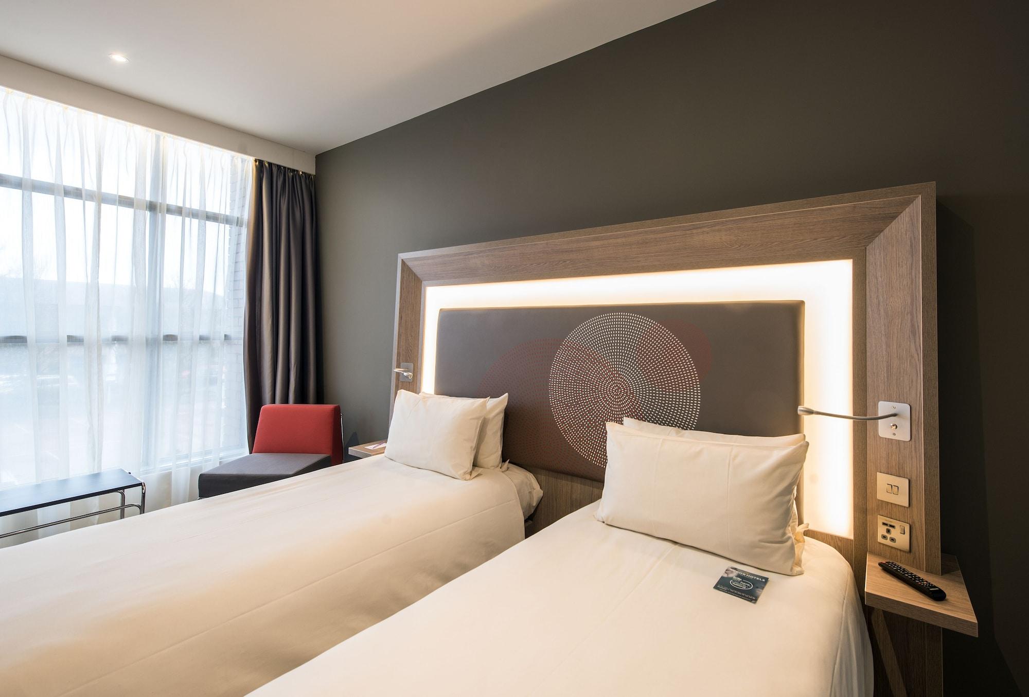 Hotel Novotel London Heathrow Airport T1 T2 And T3 Hayes (Greater London)