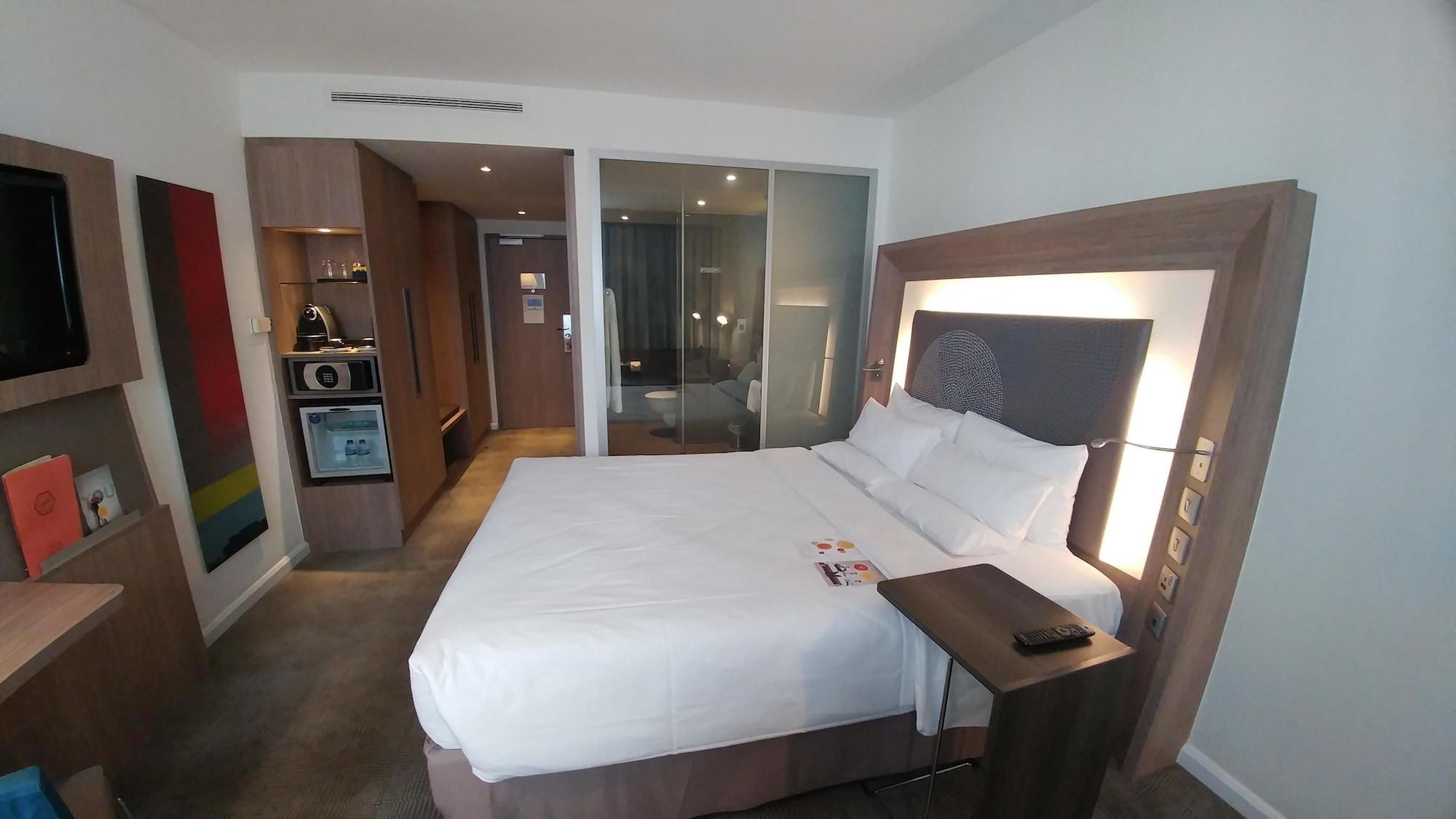 Novotel London Heathrow Airport T1 T2 And T3 Hotel Hayes (Greater London)