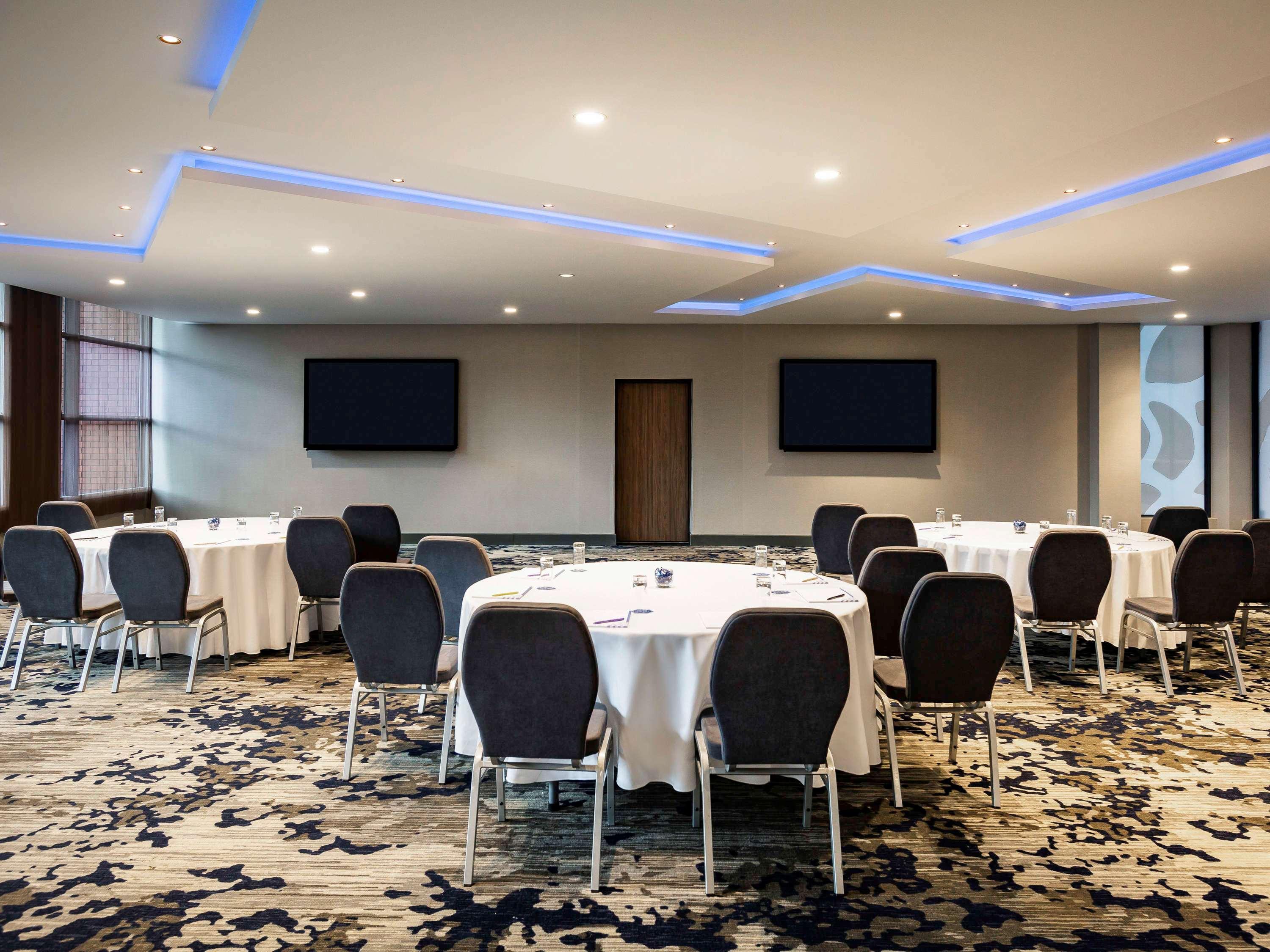 Novotel London Heathrow Airport T1 T2 And T3 Hayes (Greater London)