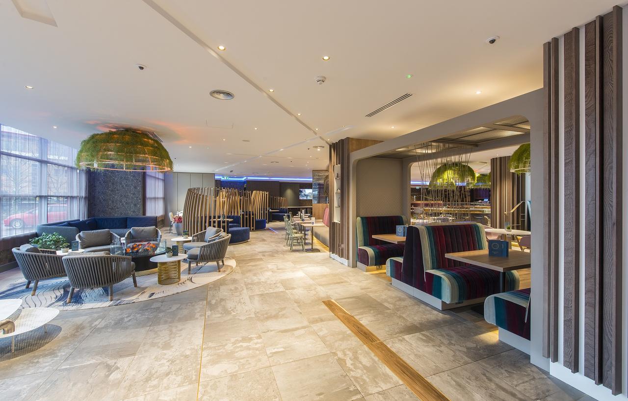 Novotel London Heathrow Airport T1 T2 And T3 Hotel 4*